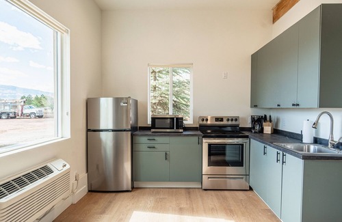 Torrey Apartamento | Courtyard Casita - 2bed/2bath Inn