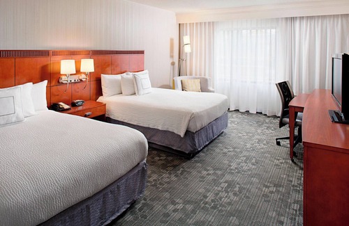 Croasdaile Farm Master Hotel | Courtyard Durham Near Duke University/Downtown