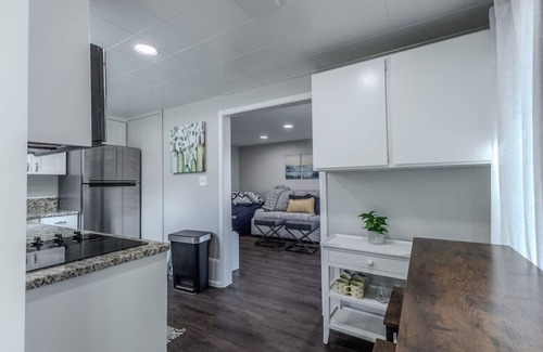 Panguitch Casa | Courtyard Hot Tub in the Heart of Downtown
