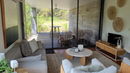 Hawks Nest Casa | Courtyard House On Mungo