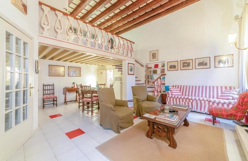 Castelgomberto Apartamento | Courtyard