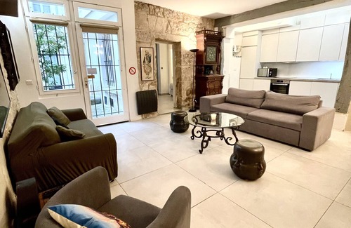Quartier Sainte-Avoye Apartamento | PATIO MAISON MARAIS 5 habitaciones + sala de juegos
