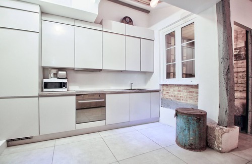 Quartier Sainte-Avoye Apartamento | PATIO MAISON MARAIS 5 habitaciones + sala de juegos
