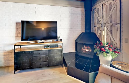 Tahoe Keys Apartamento | Cove 141