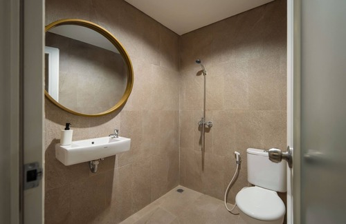 East Jakarta Hotel | Cove Art Living
