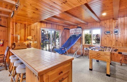 Boulder Bay Casa | Cove lakefront chalet #2098