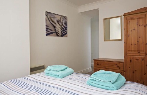 Hope-Cove Cabaña | Cove View, HOPE COVE
