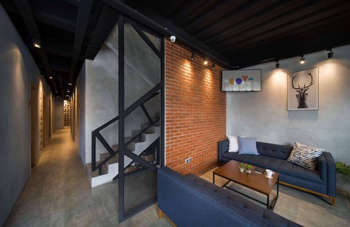 East Jakarta Hotel | Cove W Suites