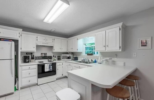 Lookout Mountain Casa | Covenant Cottage with outdoor dining!