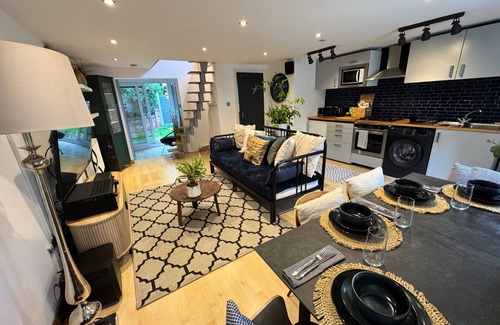 Holbrooks Cabaña | Coventry Cozy Cottage