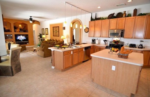 Legacy Park Villa | Coventry Villa 918