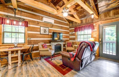 Cosby Casa | Covered Deck and Fire Pit Smoky Mountain Cabin