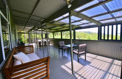 Cow Bay Casa | Cow Bay Hilltop Escape