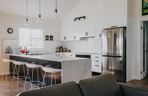 Trentham Casa | Cow Bell Cottage
