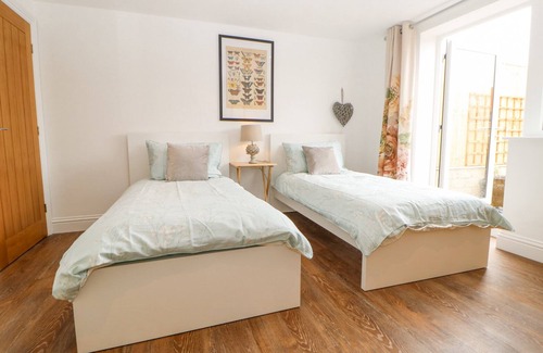 Thirsk Casa | COW CORNER, family friendly, with a garden in Northallerton