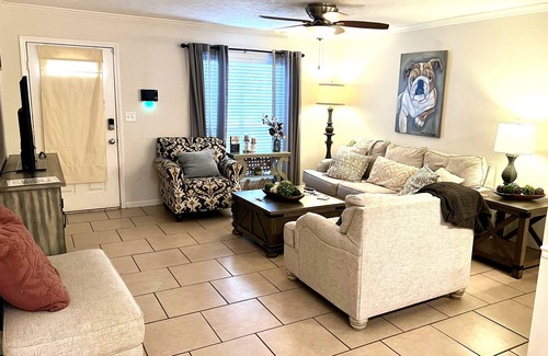 Starkville Condominio | Cowbell Condo- el condominio más lindo en el país de Dios