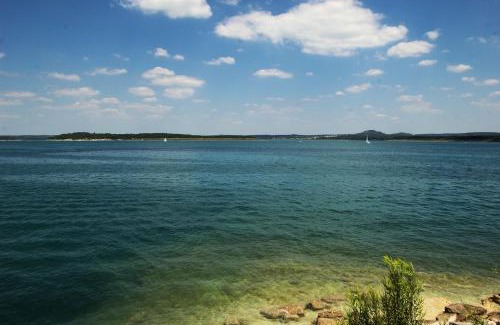 Canyon Lake Casa | Cowboy Retreat