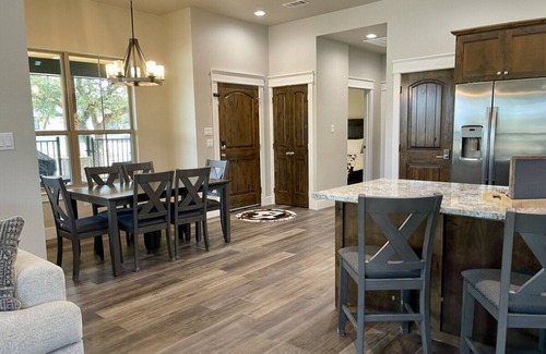 Nemo Casa | Cowboy Up - Luxury Waterfront Ranch Villa at Twin Canyons Longhorn Ranch
