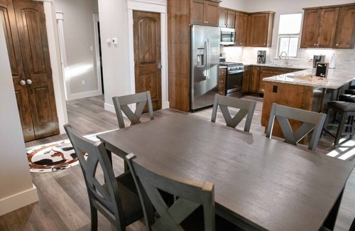 Nemo Casa | Cowboy Up - Luxury Waterfront Ranch Villa at Twin Canyons Longhorn Ranch