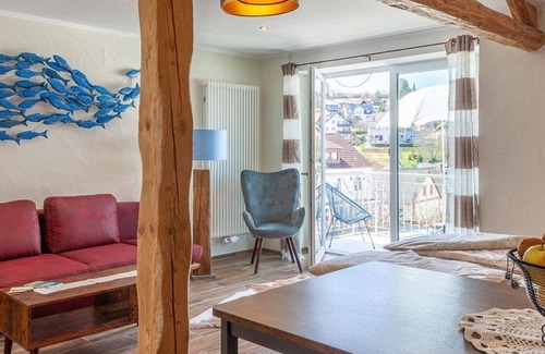 Schalkenmehren Apartamento | Cowshed with terrace and maar view for 1-2 people. - Hof Krebs, apartments