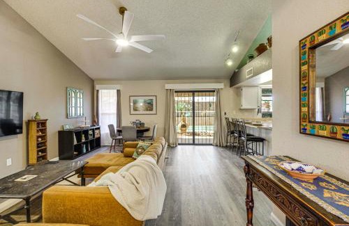 Tucson Casa | Coyote Casa with Mtn Views in Tuscon Desert Oasis