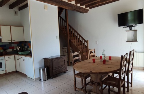 Aze Cabaña | Moderno Gîte para Profesionales con Conexión Wifi y Estacionamiento Privado