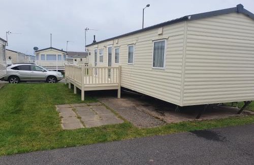 Rhyl Complejo | Cozee Stays Holiday Home