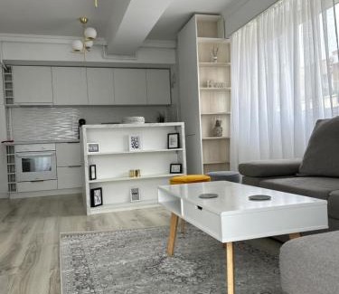 Pipera Apartamento | Cozi white apartament