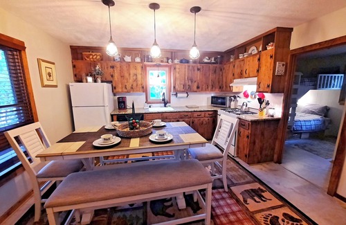 Pineola Cabaña | Coziness located in Linville Land Harbor; lake community in the mountains.
