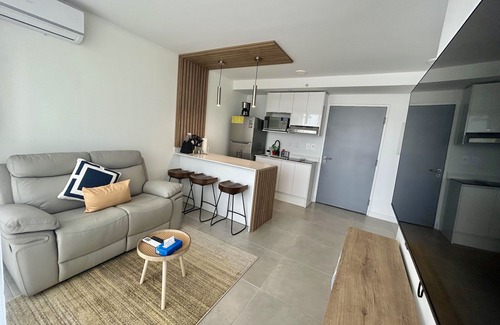 Rohrmoser Apartamento | COZY STUDIO near La Sabana Central Park