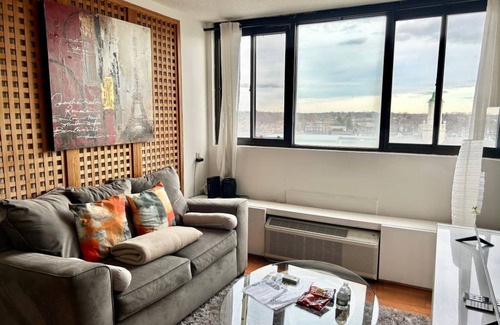 Downtown Apartamento | Cozy 1-bed, 1-bath apartment in charming Downtown Stamford