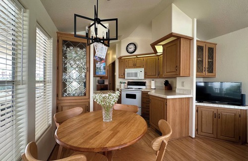Casa Grande Casa | Cozy 1 Bed Retreat at Palm Creek