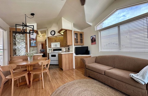 Casa Grande Casa | Cozy 1 Bed Retreat at Palm Creek