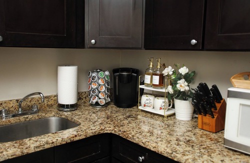 East Brunswick Apartamento | Cozy 1-bedroom apartment in enjoyable East Brunswick with WiFi, FREE PARKING.