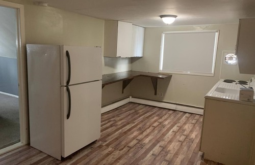 North Babylon Apartamento | Cozy 1-bedroom apartment with WiFi, AC in peaceful North Babylon
