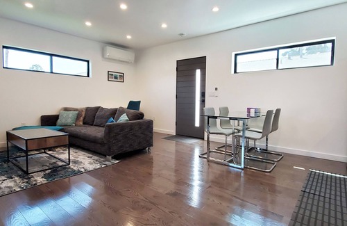 Mar Vista Apartamento | Cozy 1-bedroom apartment in delightful MarVista, West Los Angeles