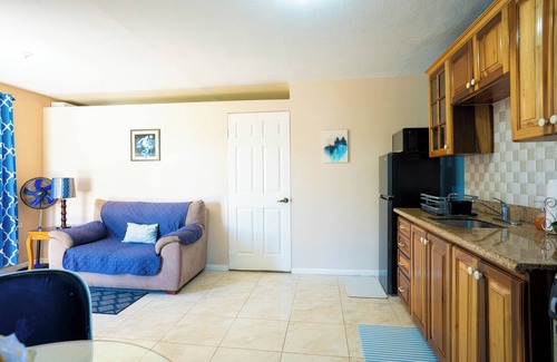 Mandeville Apartamento | Cozy 1-bedroom apartment in charming Mandeville with WiFi, AC