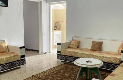 Fatou Casa | Cozy 1-bedroom apartment in brilliant Houmt Souk with AC