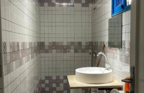 Fatou Casa | Cozy 1-bedroom apartment in brilliant Houmt Souk with AC