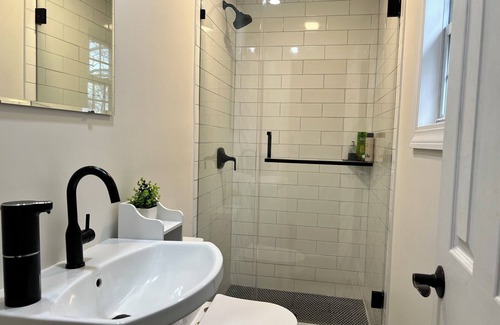 Hicksville Apartamento | Cozy 1-bedroom apartment in Hicksville with WiFi, AC