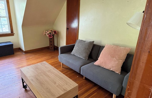 Brighton Heights Apartamento | Cozy 1-bedroom apartment in peaceful Pittsburgh with WiFi