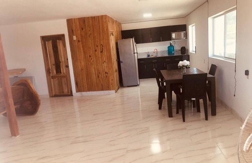 Crucita Apartamento | Cozy 1-bedroom apartment with AC and WiFi in charming Crucita