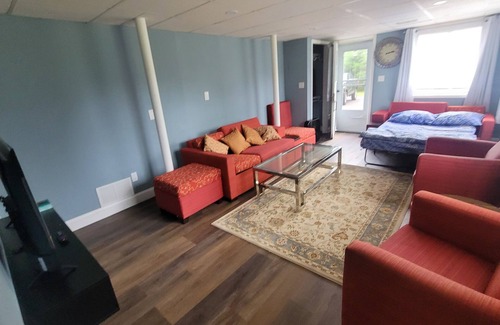 Bethany Apartamento | Cozy 1-bedroom apartment with WiFi, Central AC in welcoming Bethany
