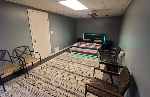 Bethany Apartamento | Cozy 1-bedroom apartment with WiFi, Central AC in welcoming Bethany