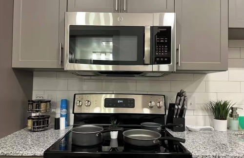 Sherman Apartamento | Cozy 1-bedroom apartment in fabulous Sherman with AC, WiFi, fitness room