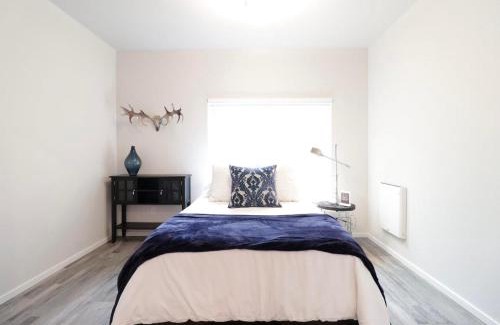 South Tacoma Apartamento | Cozy 1-bedroom apartment Top Floor Tacoma