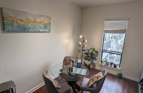 Mueller Apartamento | Cozy 1 bedroom Apartment down ATX