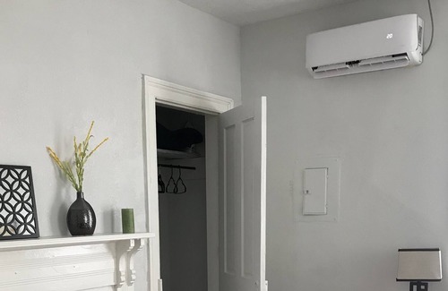 Macon Apartamento | Cozy 1 bedroom Apartment steps from Mercer University and downtown!