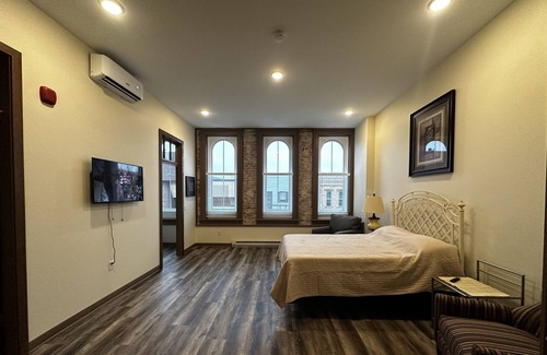 New Ulm Apartamento | Cozy 1 bedroom apartment located in beautiful downtown New Ulm