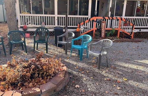 Brookville Casa | Cozy 1-bedroom bungalow in tranquil Brookville w/ AC, WiFi, and Firepit,